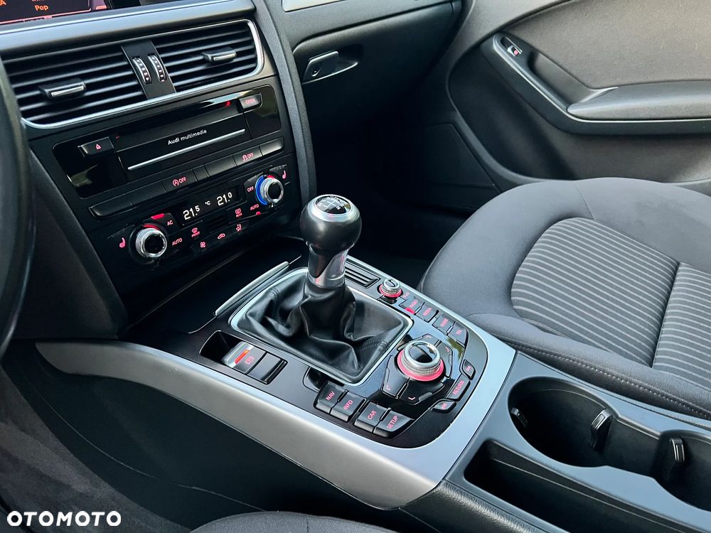 Audi A4 Avant - 29