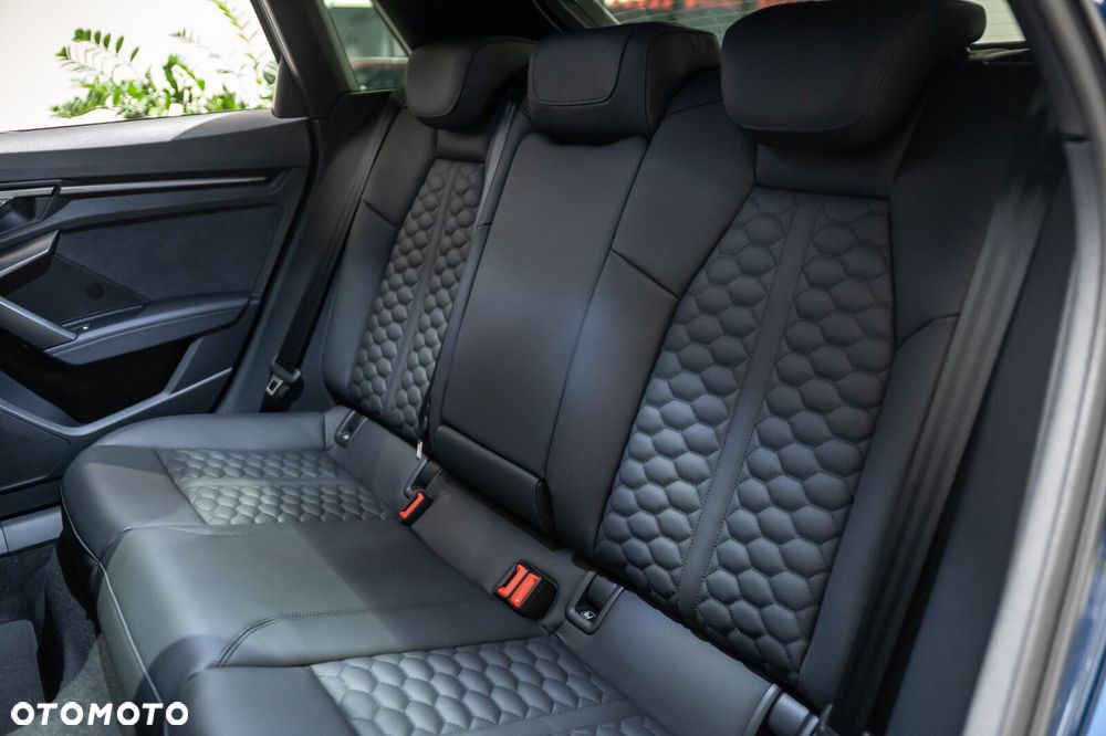 Audi RS3 Sportback - 18