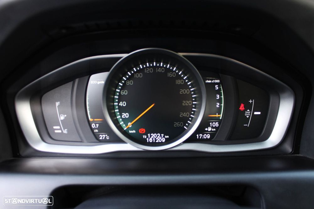 Volvo XC 60 2.0 D3 Dynamic Edition - 10