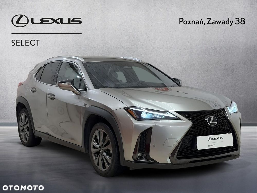 Lexus UX 300h F Sport Design - 9
