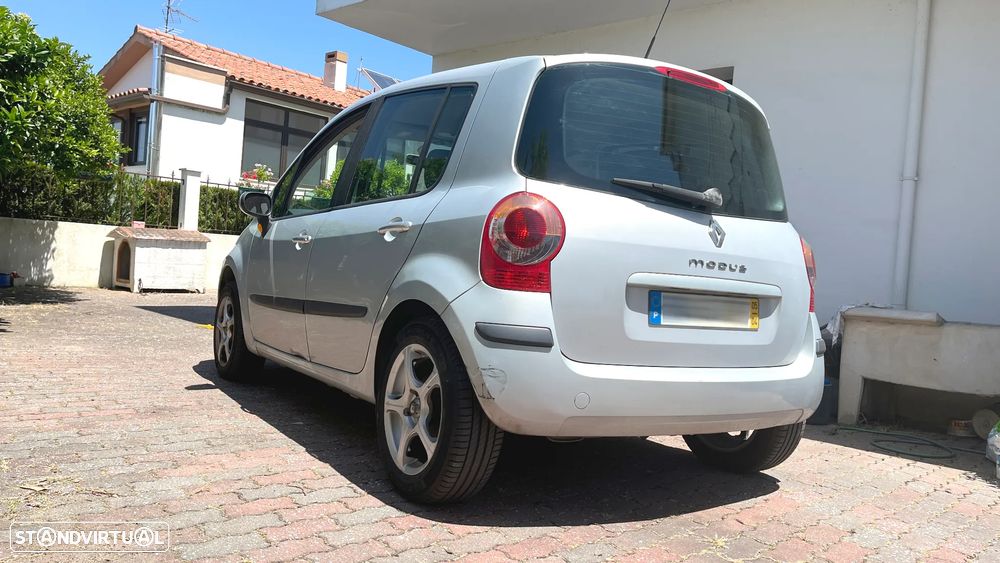 Renault Modus - 1