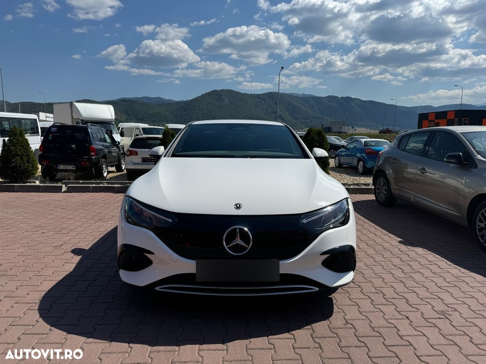 Mercedes-Benz EQE 300 - 3