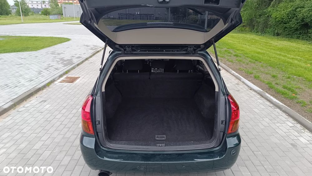 Subaru Legacy 2.0 4WD Celebration - 16