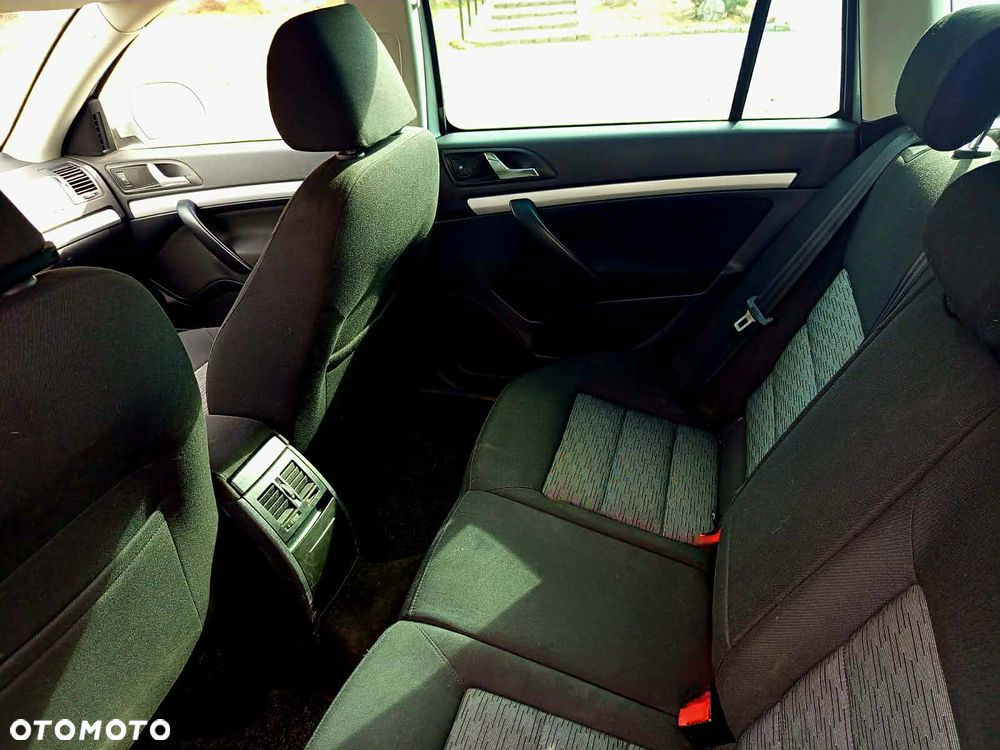 Skoda Octavia 1.6 TDI Greenline - 7