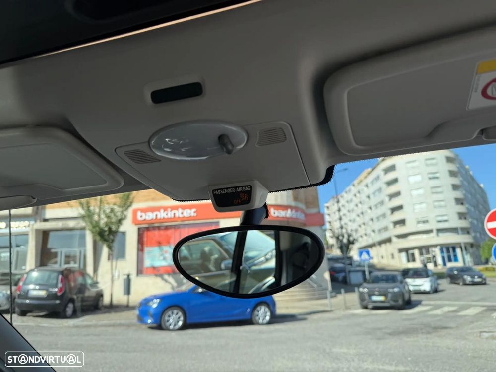 Smart ForTwo Coupé 1.0 mhd Passion 71 Softouch - 21