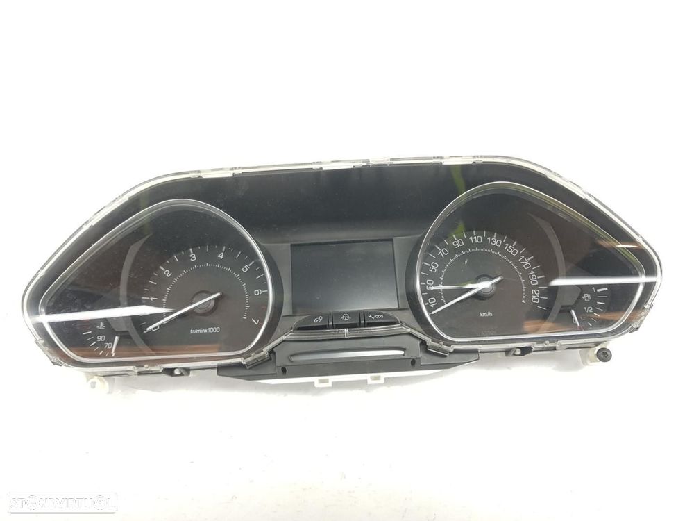 QUADRANTE PEUGEOT 208 - 1