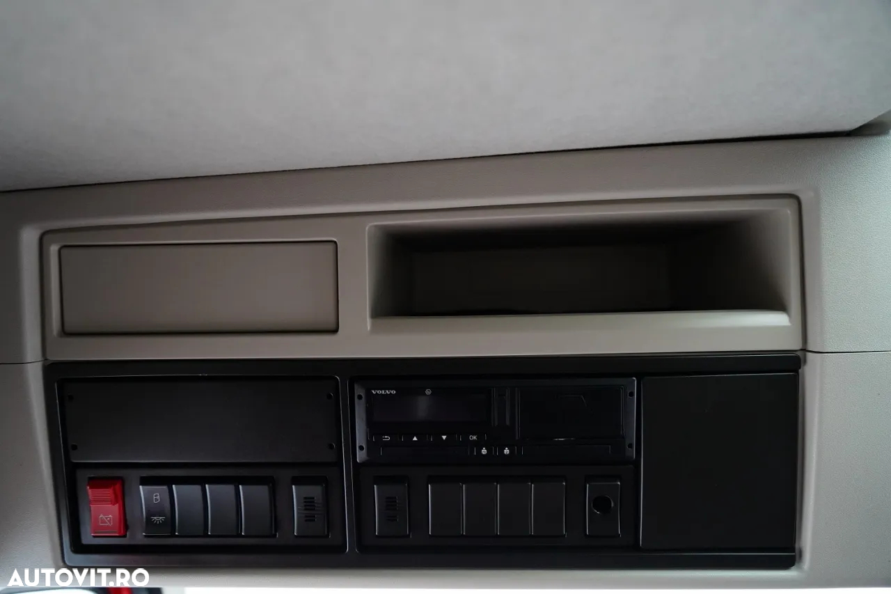 Volvo FM 430 / FULL ADR / GREUTATE: 6.500 KG / CABINĂ JOSĂ / 2022 / DUPĂ CONTRACT DE SERVICE GOLD / - 30