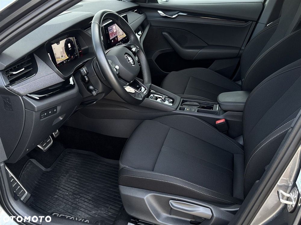 Skoda Octavia 2.0 TDI Sportline DSG - 12