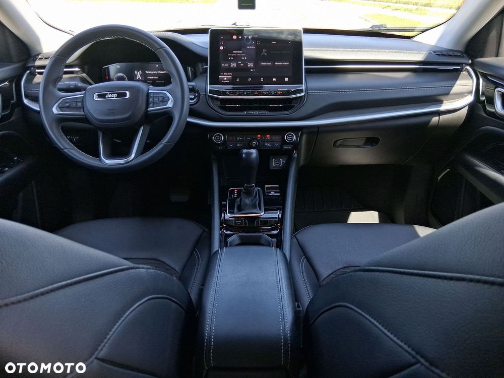 Jeep Compass - 12