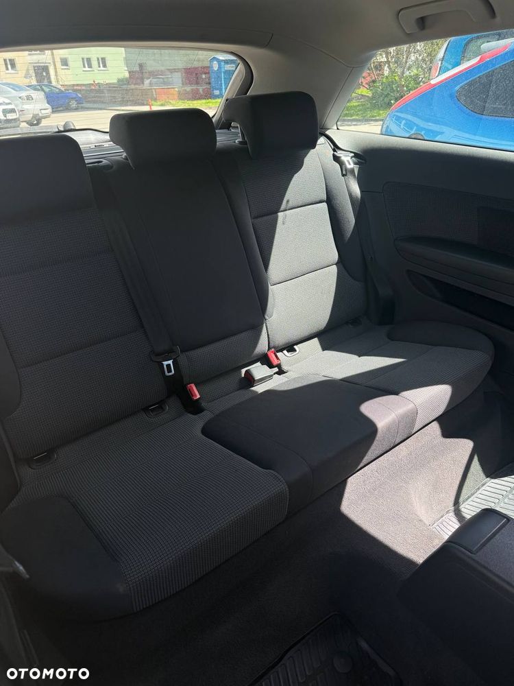 Audi A3 3-drzwiowe 1.6 Ambiente - 12