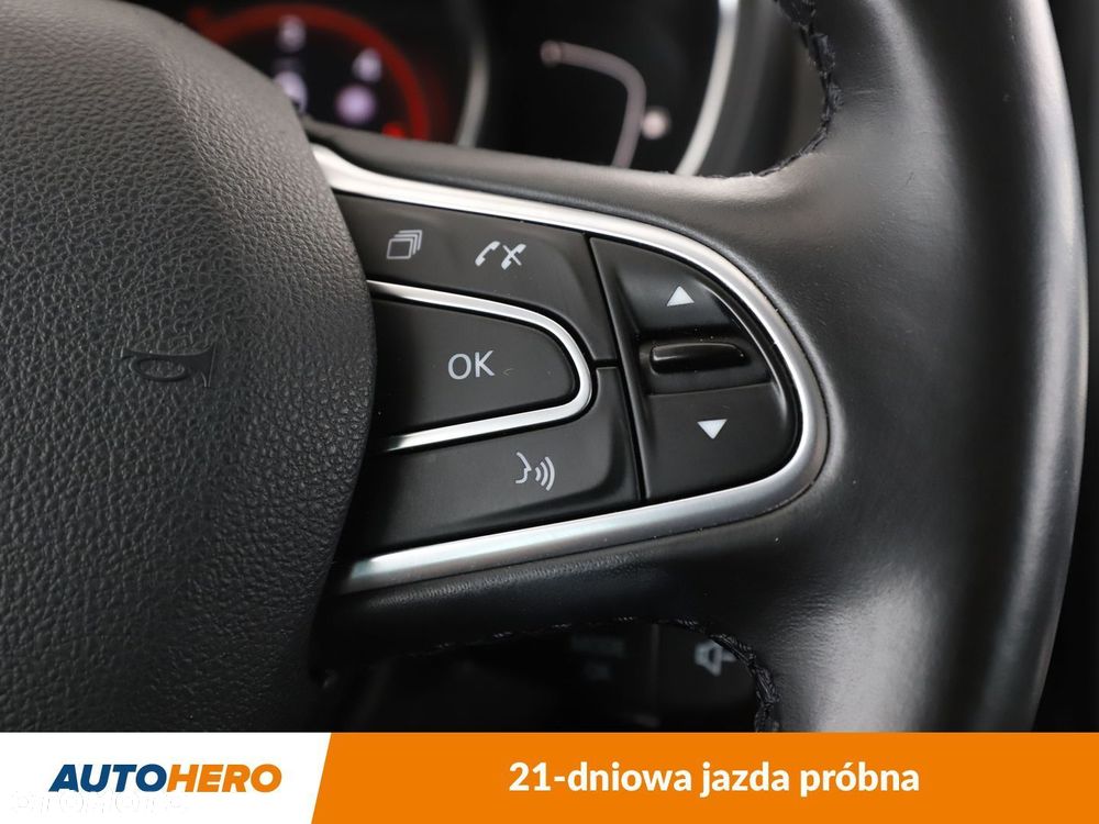 Renault Scenic - 31