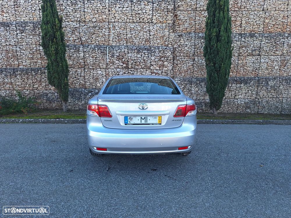 Toyota Avensis SD 2.0 D-4D Exclusive +Pele+GPS - 4