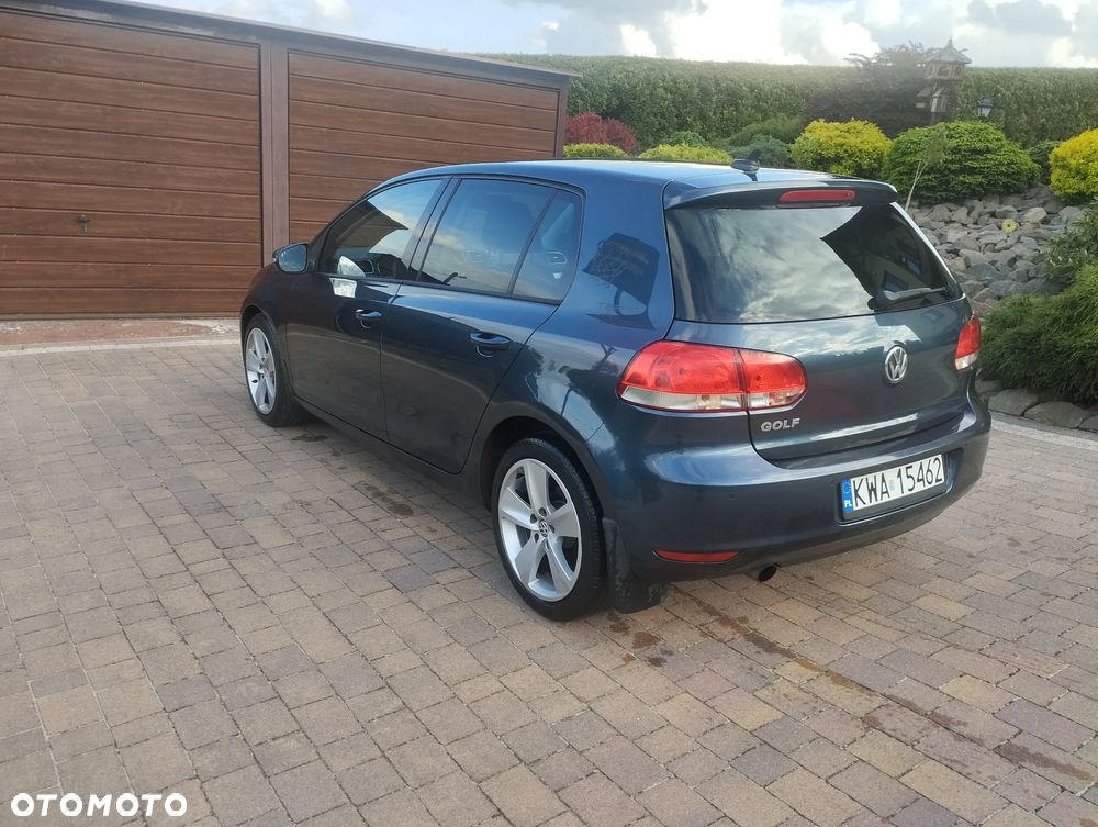 Volkswagen Golf 1.6 TDI Highline - 4
