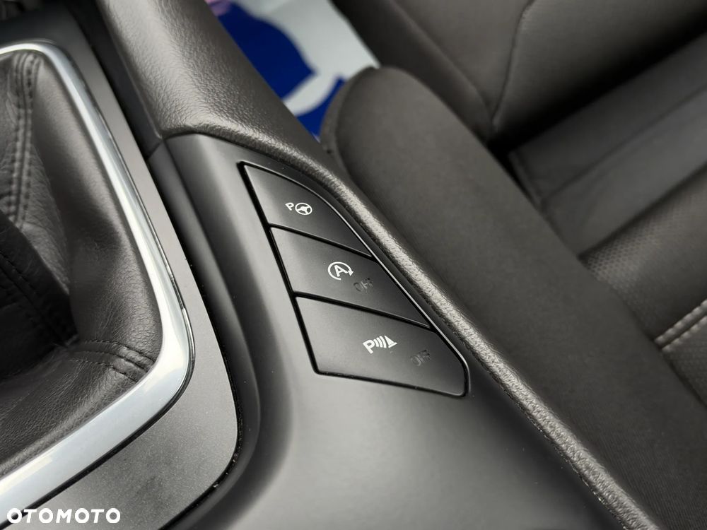 Ford Mondeo 2.0 EcoBlue Titanium - 26