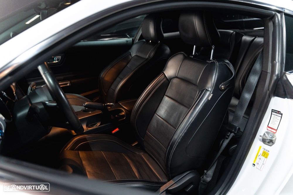 Ford Mustang 2.3i EcoBoost - 5
