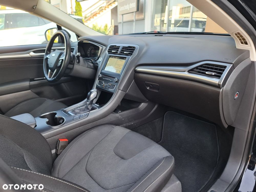 Ford Mondeo 2.0 TDCi Trend PowerShift - 26