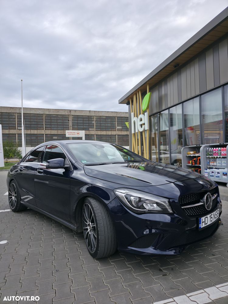 Mercedes-Benz CLA 200 d 4Matic 7G-DCT Urban - 3