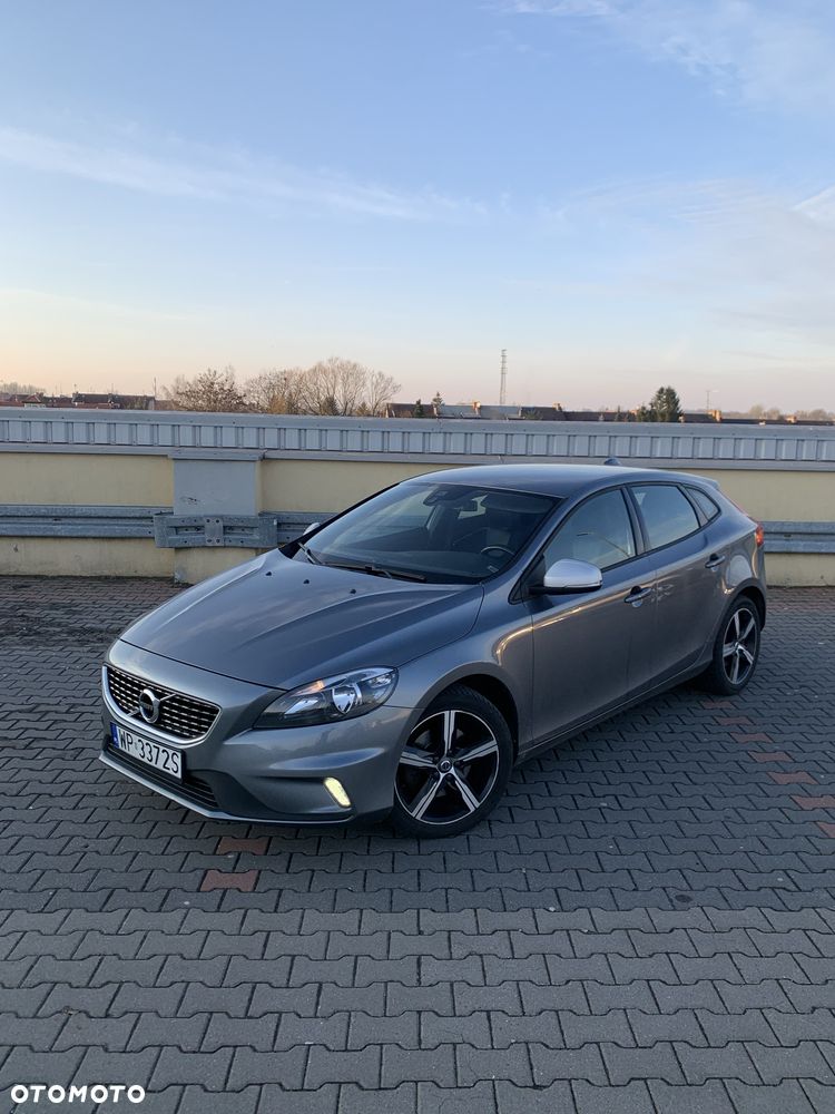 Volvo V40 - 2
