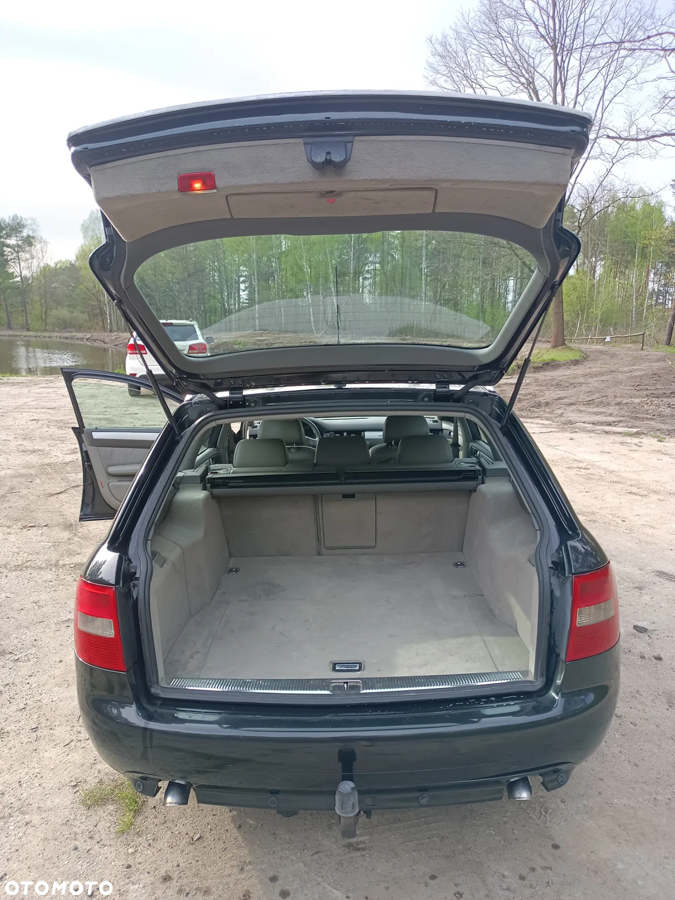 Audi A6 Avant 2.5 TDI quattro - 14