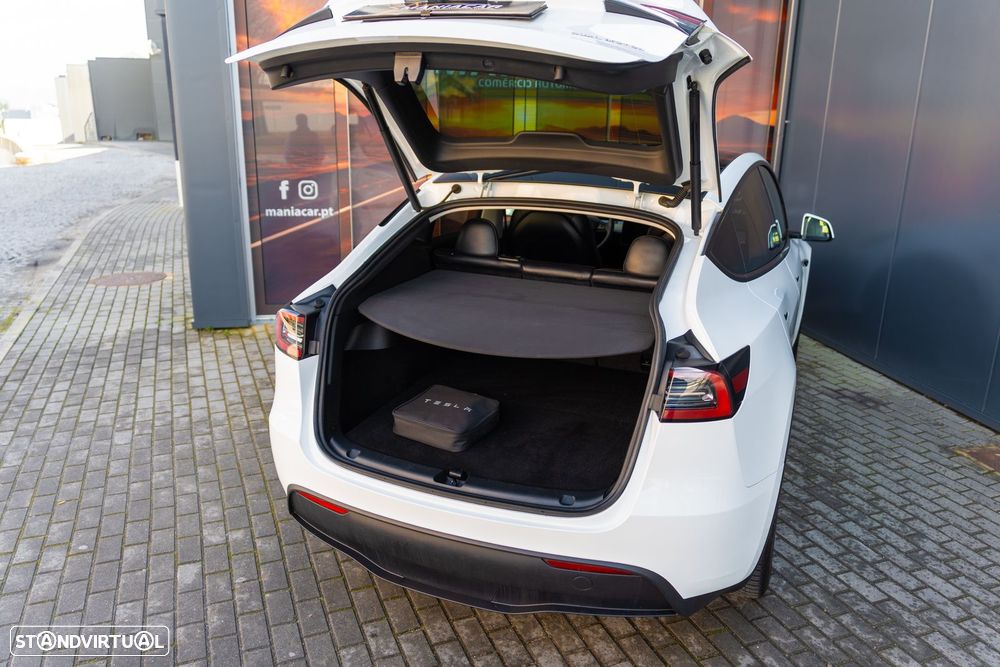 Tesla Model Y RWD - 23