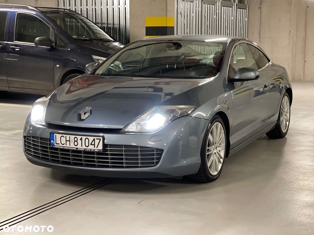 Renault Laguna 2.0 DCi GT 4WS - 10