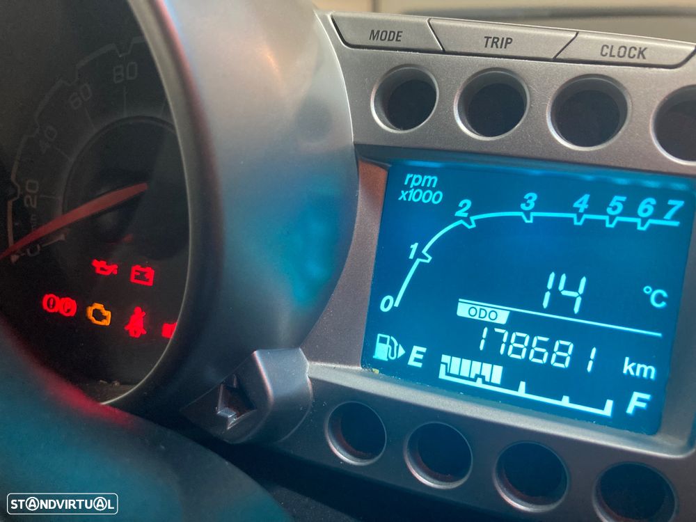 Chevrolet Spark 1.2 LT - 13