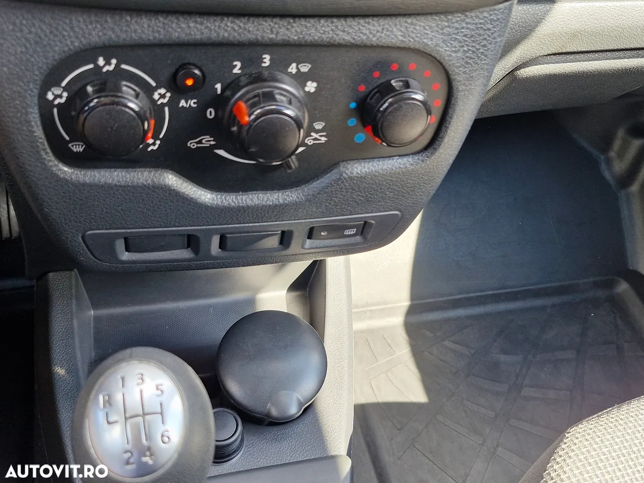 Dacia Dokker 1.5 Blue dCi Ambiance - 10
