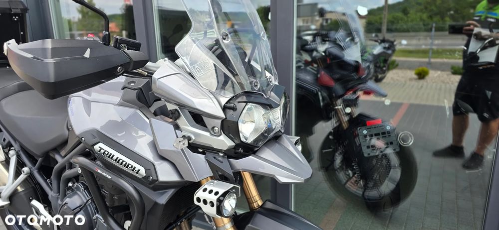 Triumph Tiger - 8