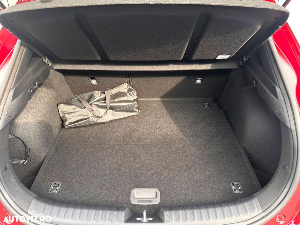 Kia XCeed 1.6 T-GDI 7DCT City - 18