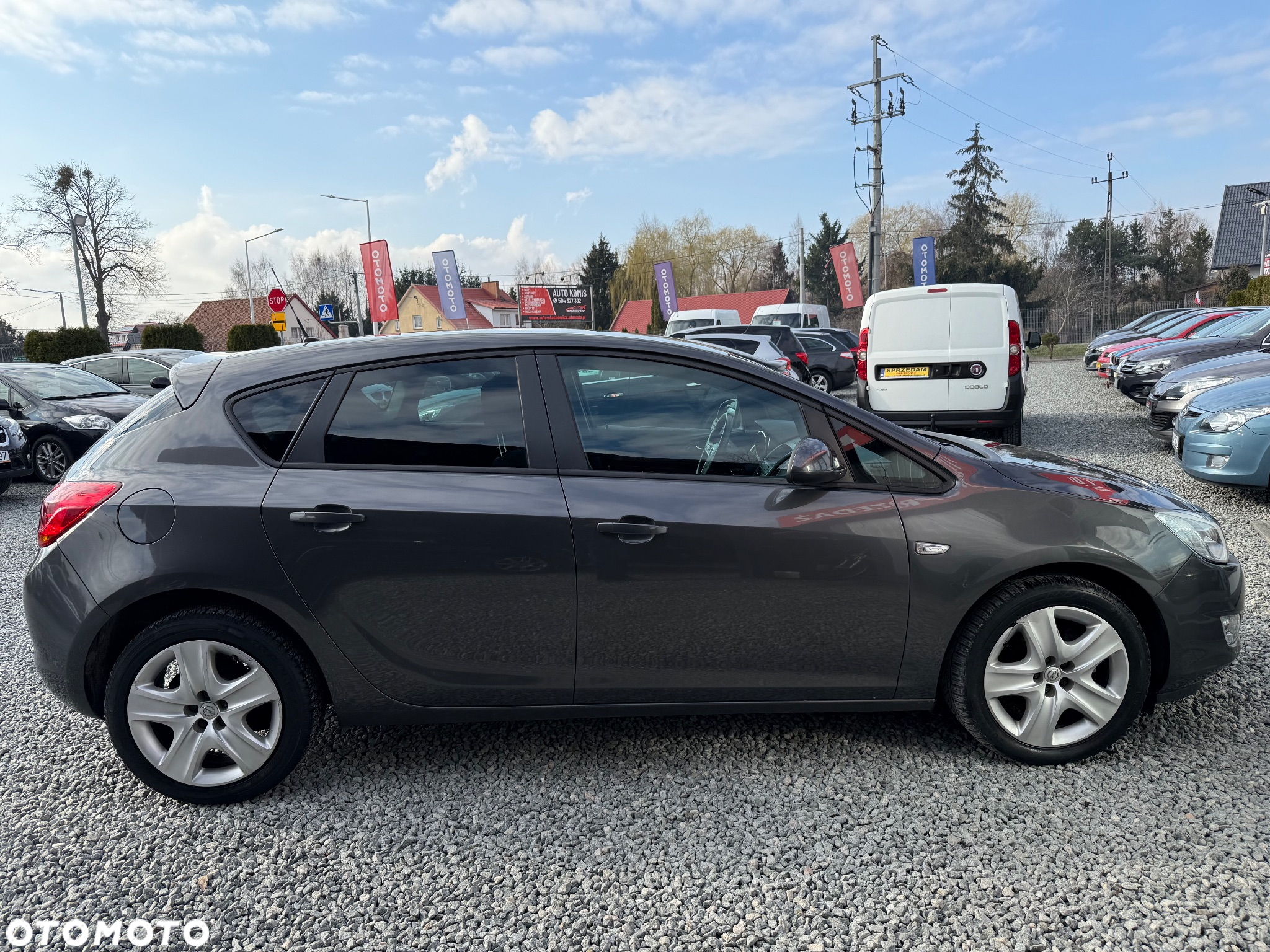 Opel Astra - 11
