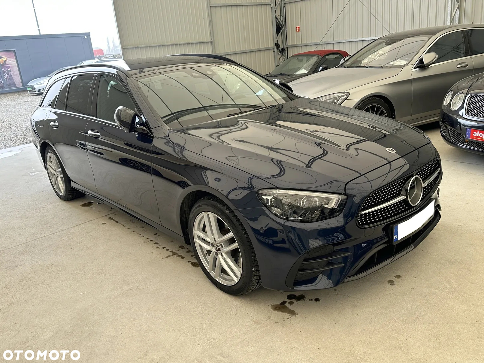 Mercedes-Benz Klasa E 300 de AMG - 14