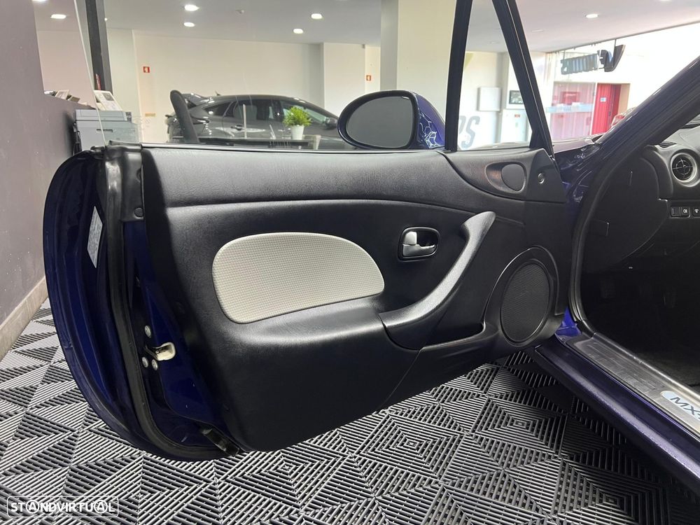 Mazda MX-5 1.6 Série Especial - 24
