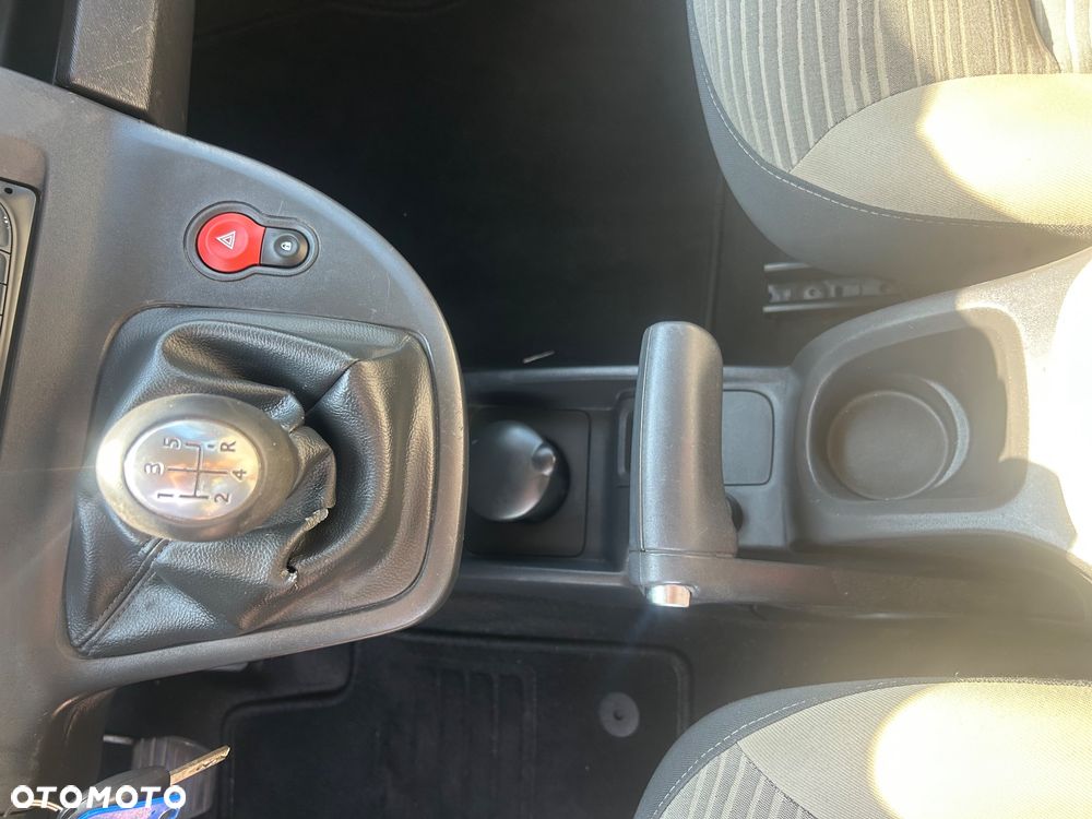Renault Kangoo 1.6 16V 105 Expression - 15
