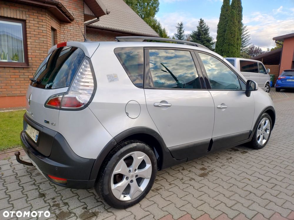 Renault Scenic ENERGY dCi 130 Euro 6 S&S Xmod Bose Edition - 12