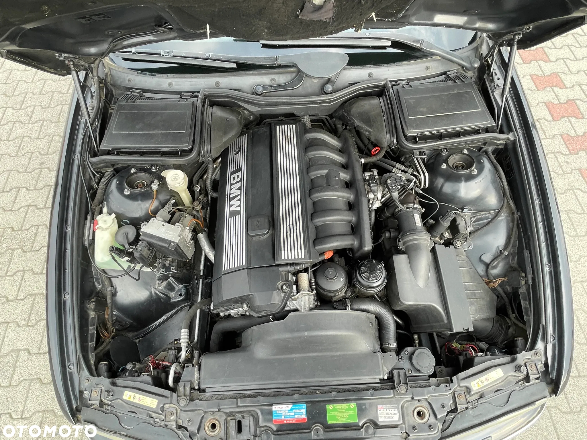 BMW Seria 5 523i - 18