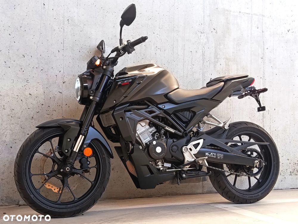 Honda CB - 4