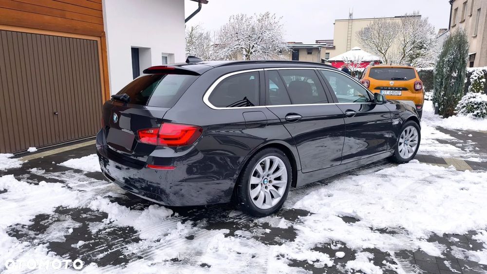 BMW Seria 5 530d xDrive Sport-Aut - 7