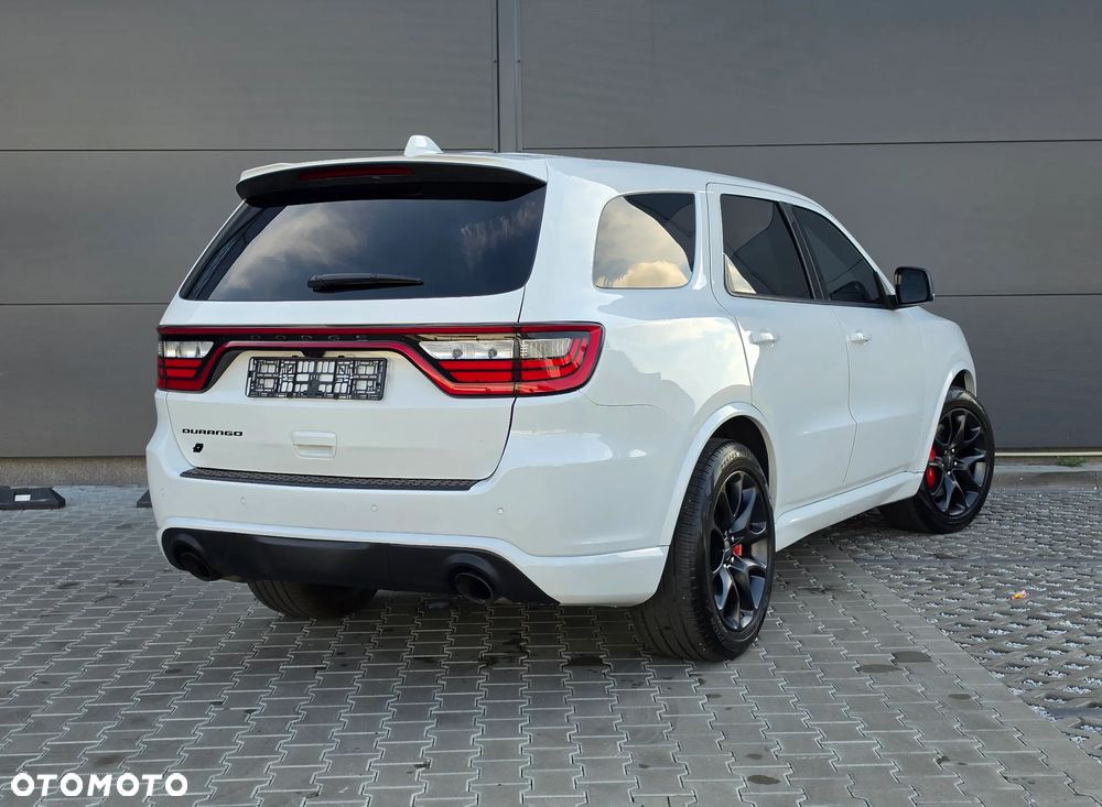 Dodge Durango 6.4 SRT - 16