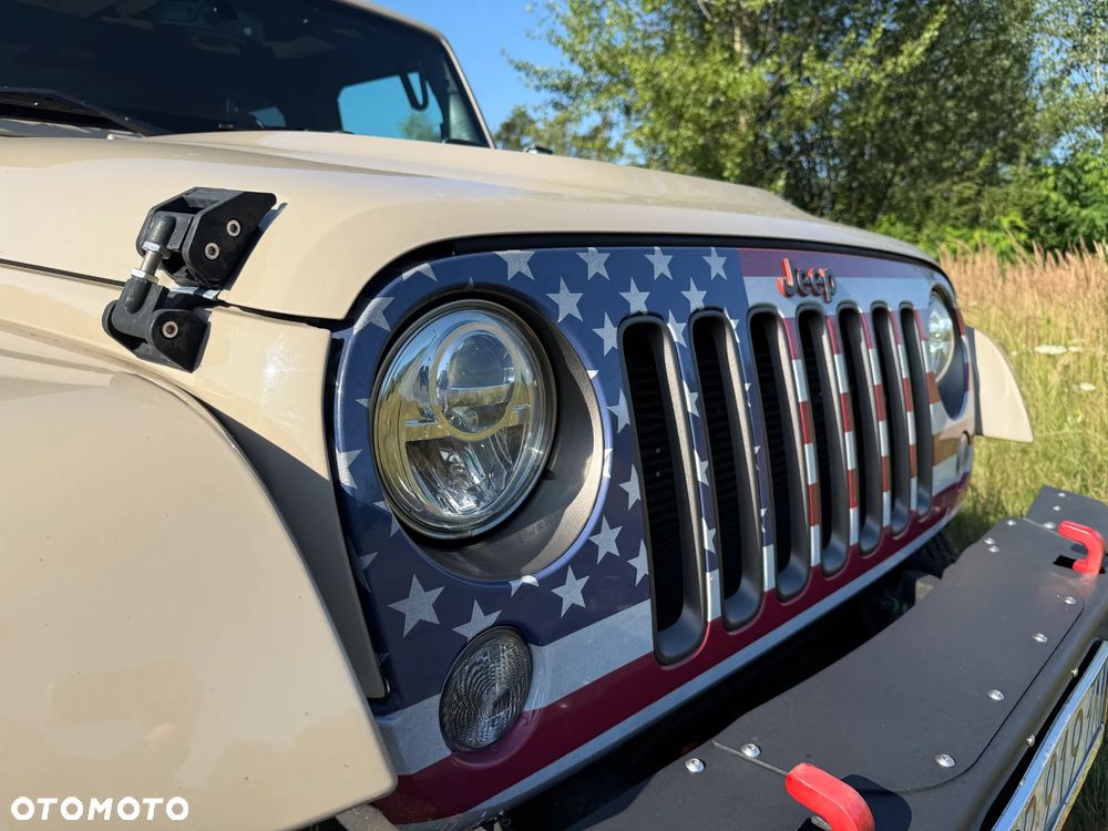 Jeep Wrangler 3.6 Sahara - 11