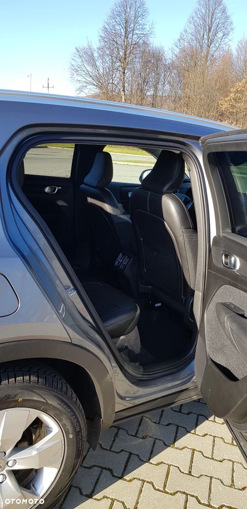 Volvo XC 40 - 30