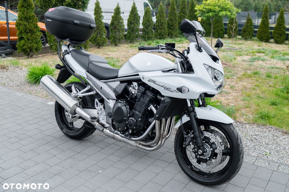 Suzuki Bandit - 2