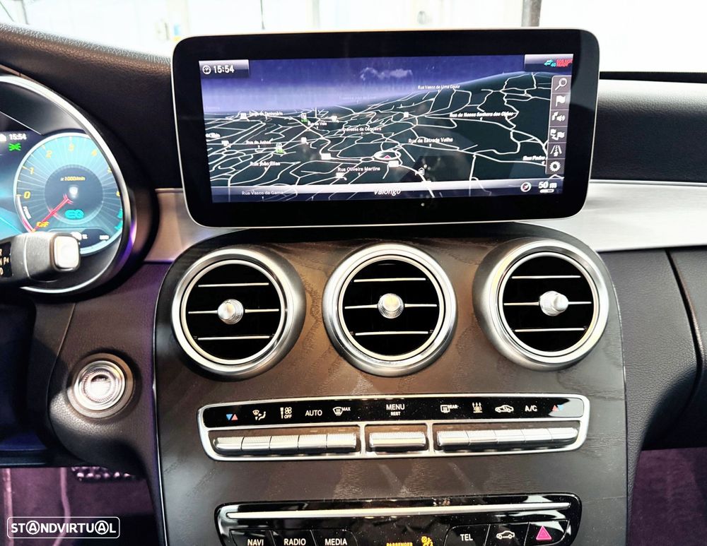 Mercedes-Benz C 300 de AMG Line - 9