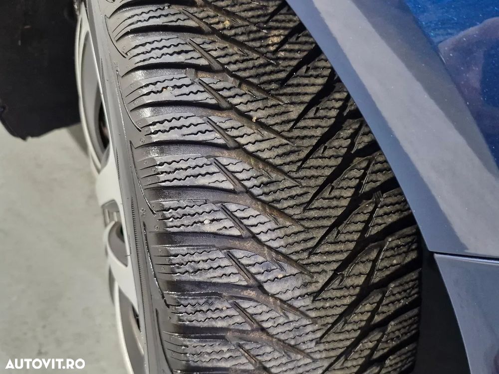 Renault Megane TCe Business - 12