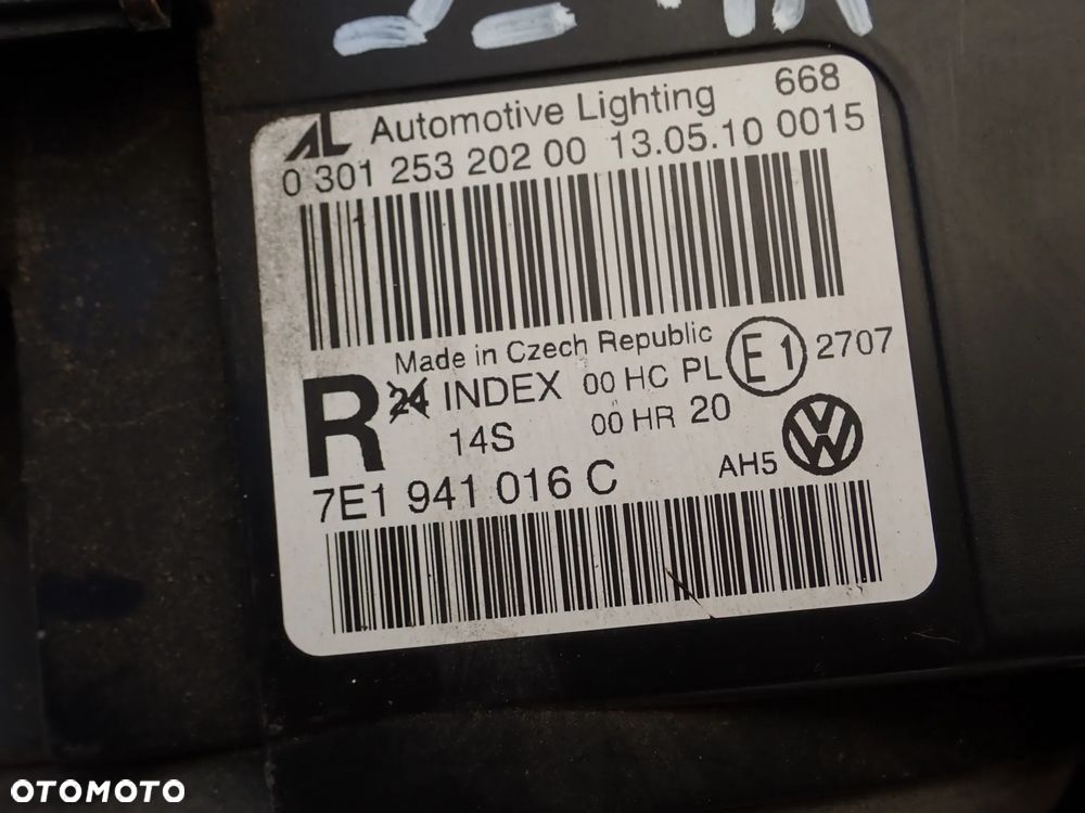 LAMPA LEWY / PRAWY PRZÓD VW T5  7E1941015C / 7E1941016C - 18