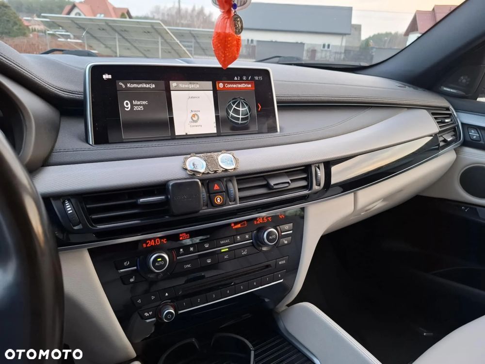 BMW X6 xDrive30d - 13