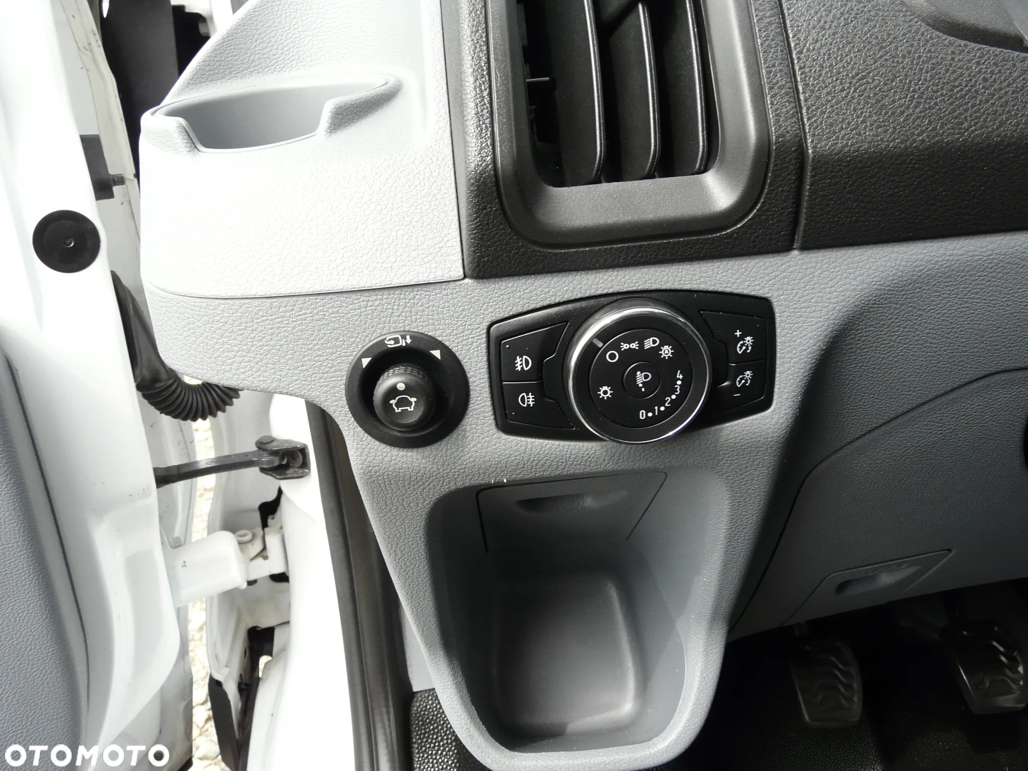Ford Transit MAX L4H3 - 13