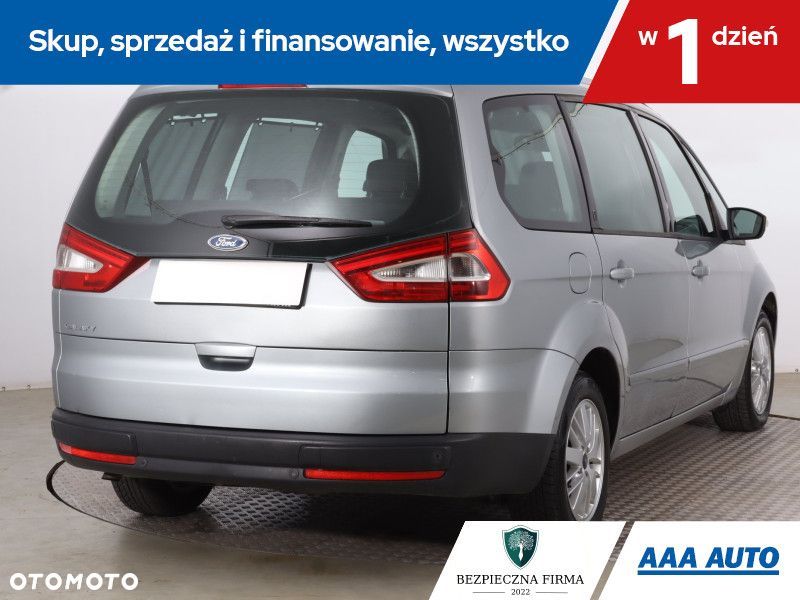 Ford Galaxy - 7