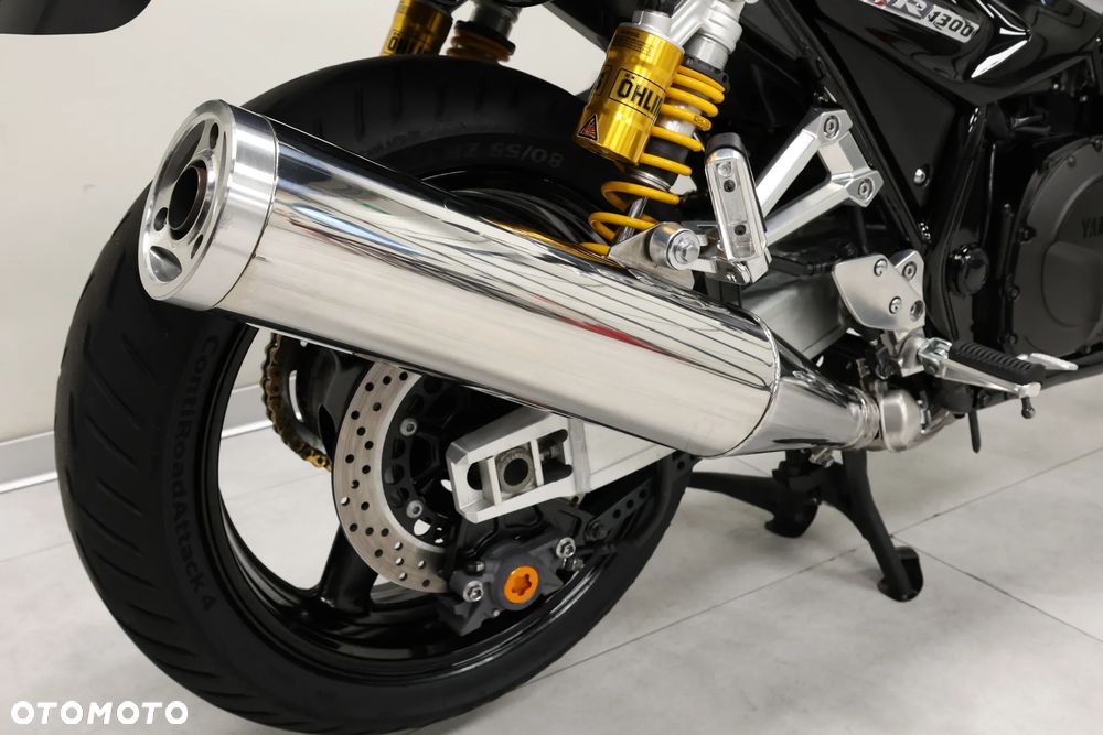 Yamaha XJR - 36