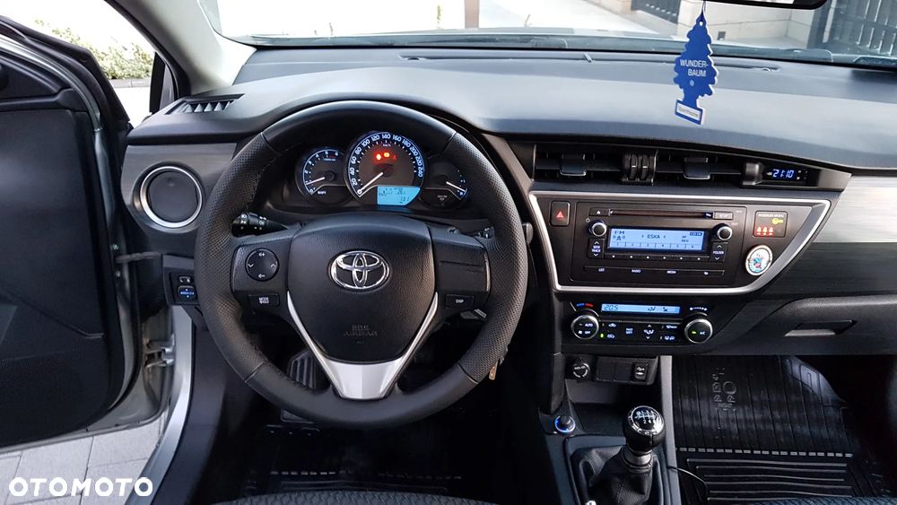 Toyota Auris 1.4 D-4D Comfort - 18