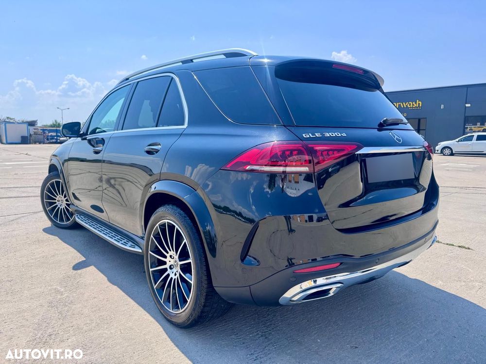 Mercedes-Benz GLE 300 d 4MATIC - 13